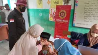 Kepala BIN Budi Gunawan tengah memantau program Vaksinasi Covid-19 untuk anak usia 6 hingga 11 tahun. (Istimewa)