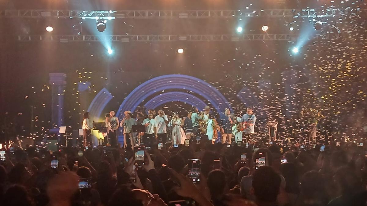 Java Jazz Festival 2025 Hari Terakhir: Panggung Perayaan 20 Tahun Ditutup Kolaborasi Musisi dan Penyanyi dengan Lagu Kugadaikan Cintaku