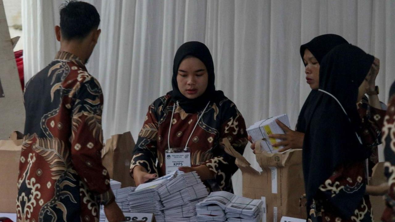 Seorang petugas Kelompok Penyelenggara Pemungutan Suara (KPPS) di Garut, Jawa Barat dirawat di Rumah Sakit Jiwa (RSJ) Bandung.<br>