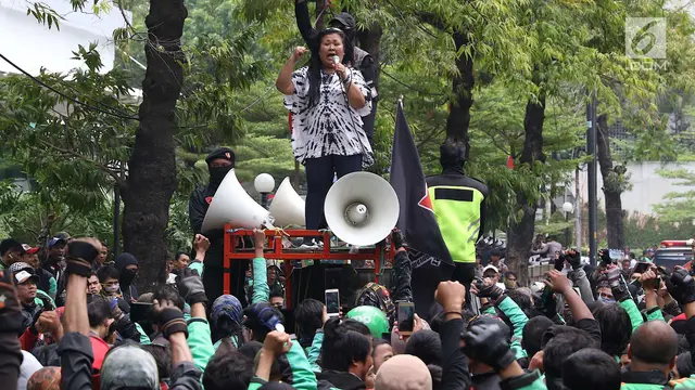 Ratusan Pengemudi GrabBike Gelar Unjuk Rasa