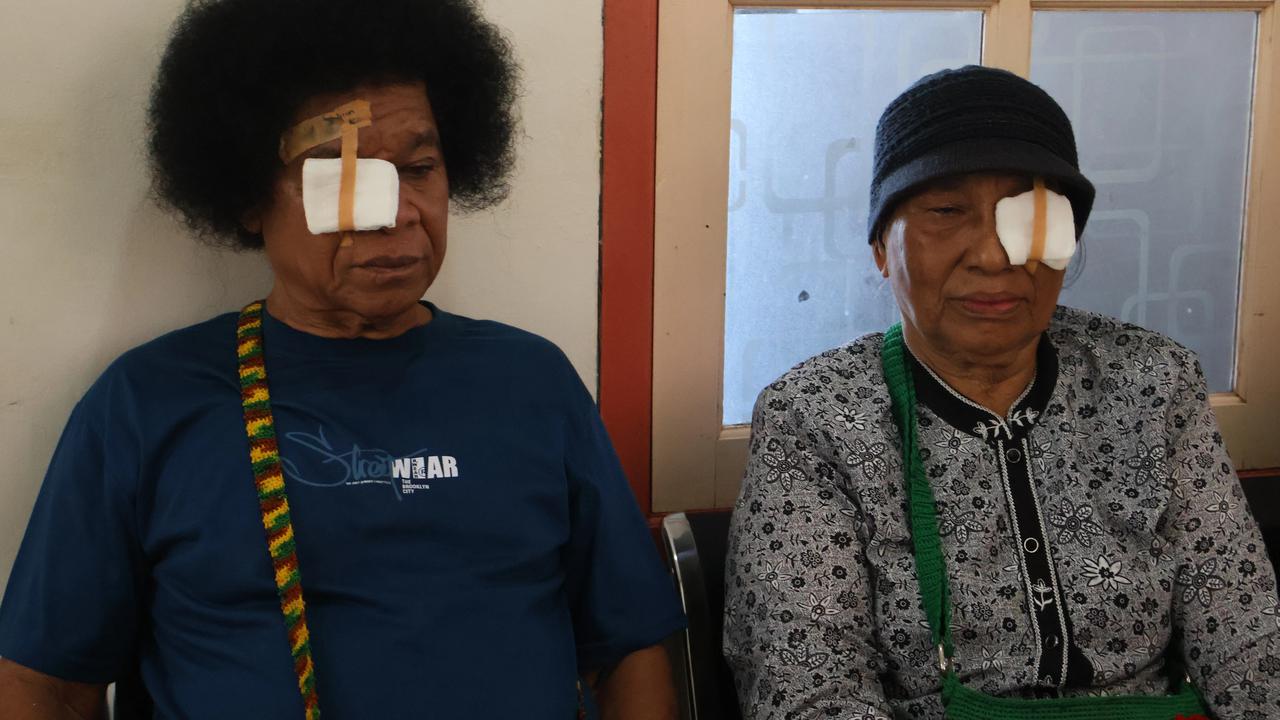 2 Jam Menantang Samudra Demi Melihat Kembali: Saat Kabut Putih Tak Lagi Menghalangi Kasih di Ujung Kei
