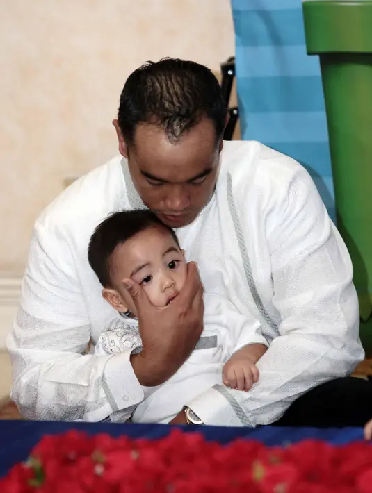 Tersir kabar bahwa Nia dan Ardi tidak menyiapkan kado spesial untuk Naka, mereka hanya menggelar syukuran bersama anak-anak yatim di kediamannya di kawasana Menteng, Jakarta Pusat. (Nurwahyunan/Bintang.com)