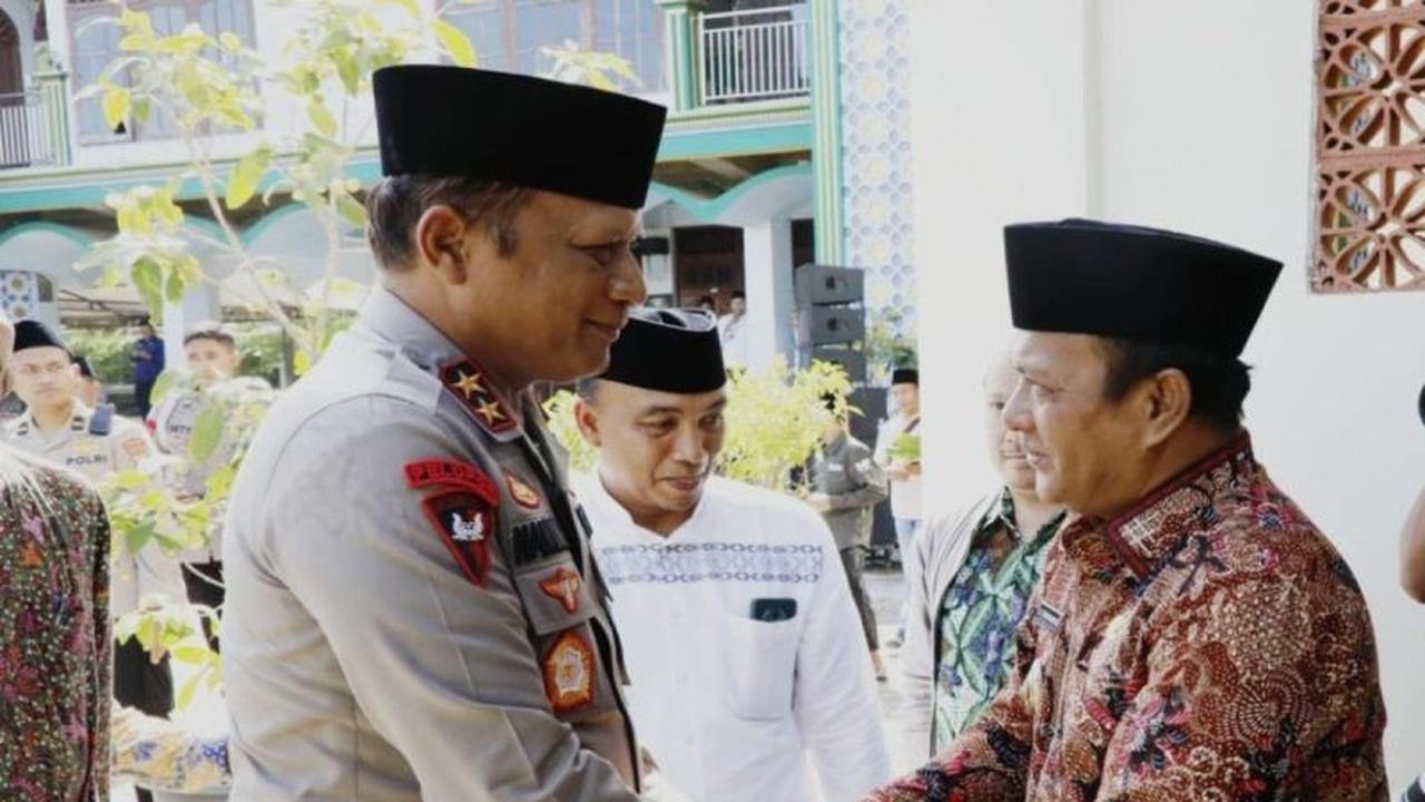 Kapolda Jatim Ajak Ulama Bersinergi Wujudkan Keamanan, Perkuat Sinergi Ulama Polri di Madura