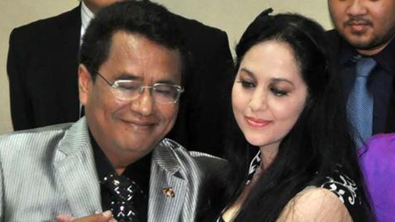 Damai, Hotman Paris dan Meriam Belina putus!