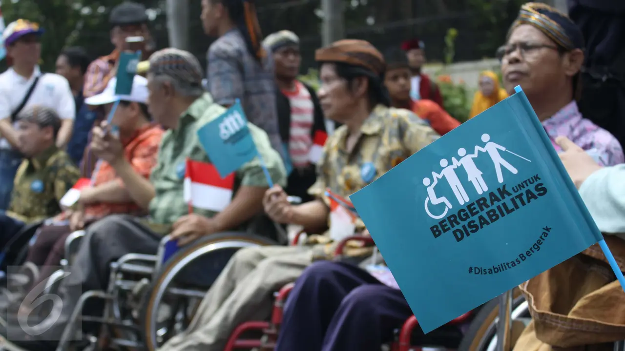 20150818-Desak RUU Disahkan, Ratusan Penyandang Disabilitas Gelar Karnaval Budaya-Jakarta