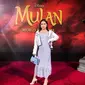 Sebelum menghadiri penayangan perdana Mulan, Prilly Latuconsina mendapat kesempatan untuk mewawancarai bintang film ini, Liu Yifei. . (Instagram/ prillylatuconsina96)