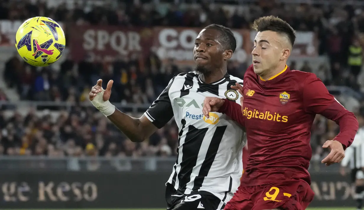 Kemenangan ini, Roma memantapkan posisinya di peringkat ketiga klasemen Liga Italia dengan 56 poin dari 30 pertandingan. (AP Photo/Andrew Medichini)