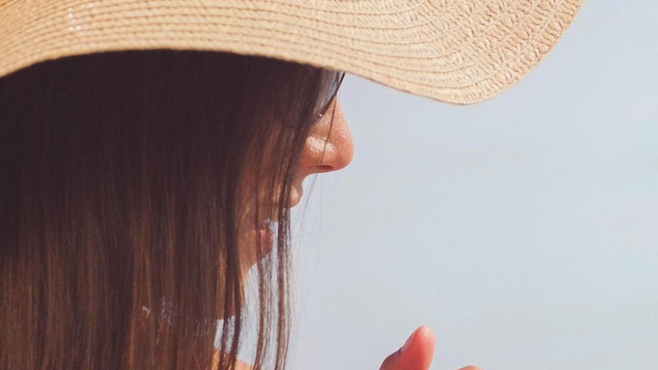 2. Pastikan Sunblock Dapat Melindungi Kulit dari UVA dan UVB<br>