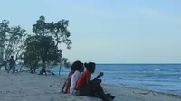 Suasana pantai di Alor NTT (Liputan6.com / Ola Keda)