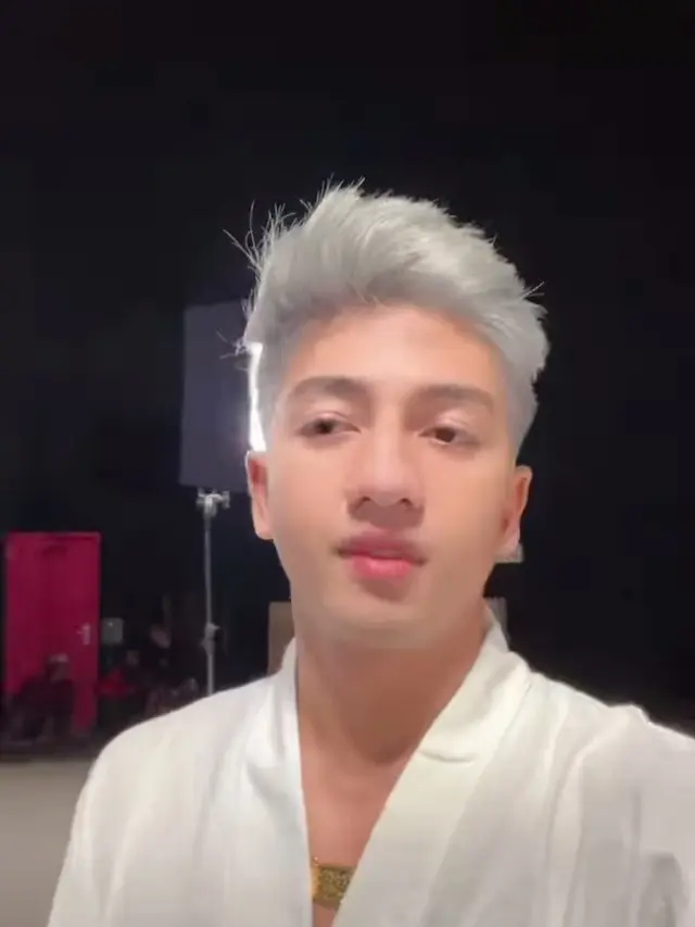 Gaya Rambut Baru Harris Vriza
