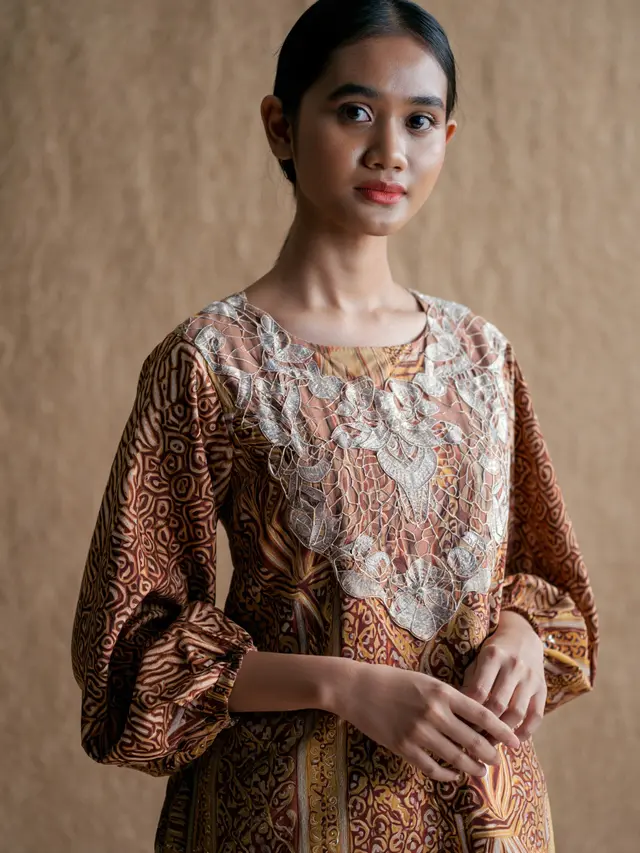 Batik Klasik Modern Lengan Balon