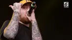 Kabar duka datang dari ranah hiburan Hollywood. Mac Miller, musisi yang juga mantan kekasih Ariana Grande meninggal dunia diusia 26 tahun karena overdosis.