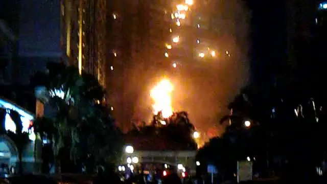 Kebakaran Neo Soho hingga Sampai Lantai Atas