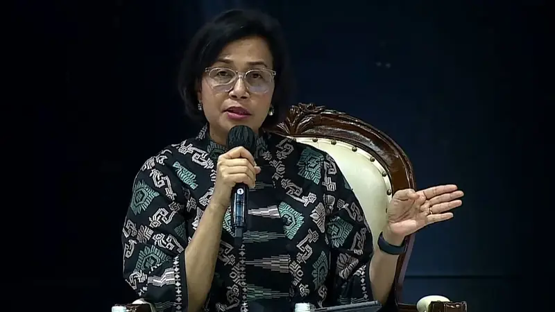 Menteri Keuangan (Menkeu) Sri Mulyani Indrawati  dalam Rakornas Kepala Daerah dan Forkopimda tahun 2023, yang dipantau secara daring di Jakarta, Selasa, (17/1/2023).