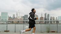 Ilustrasi pria berolahraga. (Foto: Ketut Subiyanto/Pexels)