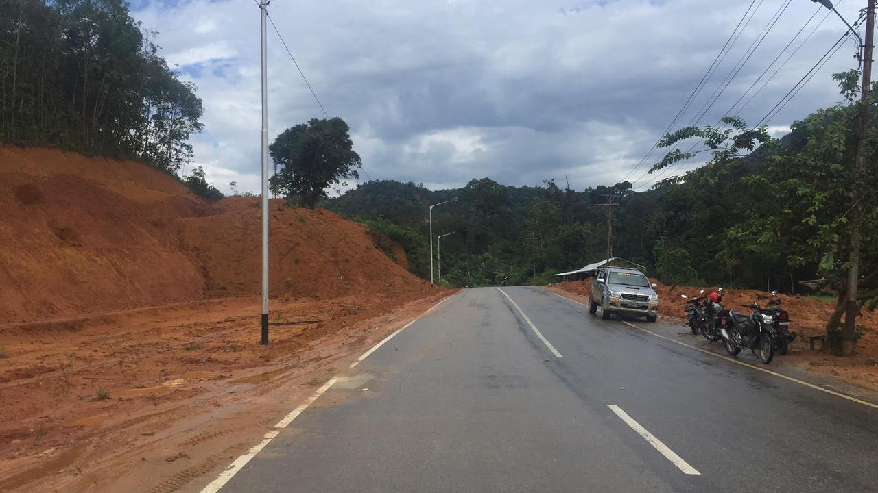 Jalan Perbatasan Kalimantan (Foto: Delvira Hutabarat Liputan6.com)