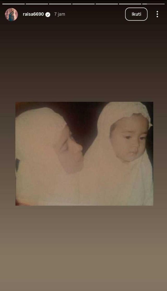 9 Potret kenangan manis Raisa dan Ibunda, bukti cinta ibu dan anak yang tak terlupakan