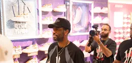 Kyrie Irving di Jakarta untuk Peluncuran ANTA KAI 3 Triple Black. dok. ANTA
