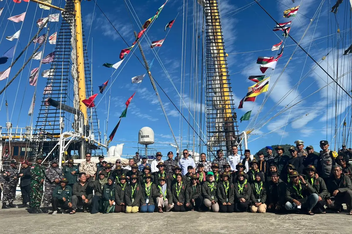 Pelepasan peserta delegasi Muhibah Budaya Jalur Rempah di Dermaga Pelabuhan CT-1 Sabang, Rabu (26/6/2024).