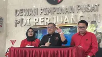Sekjen PDIP Hasto Kristiyanto menggelar konferensi pers menyikapi dugaan kecurangan Pemilu 2024. (Liputan6.com/Winda Nelfira)