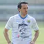 Ezra Walian merupakan pemain sepak bola keturunan Indonesia-Belanda yang kini berkarier bersama Persib Bandung