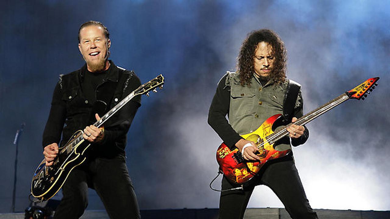Metallica Beri Penghormatan Ozzy Osbourne dengan Lagu The Beatles