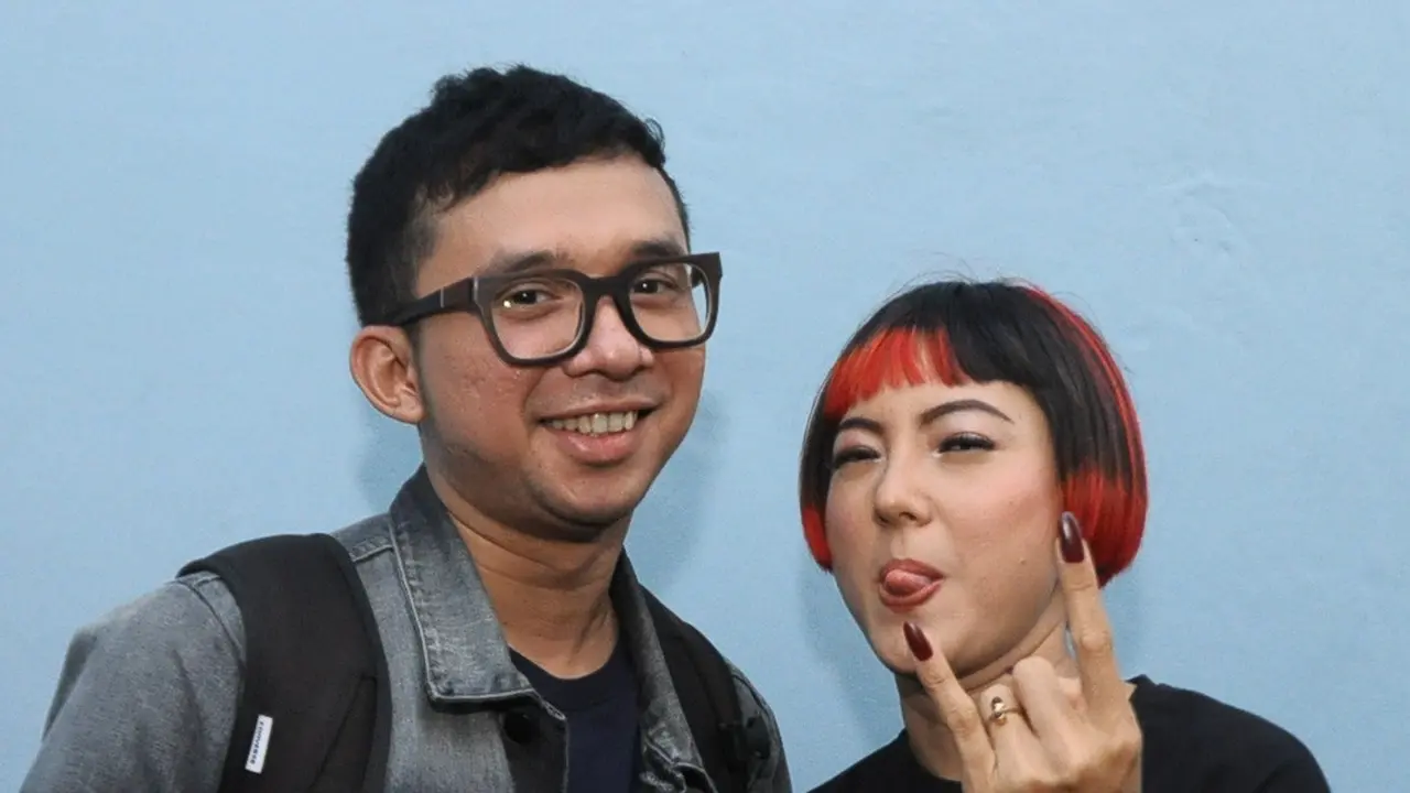 [Bintang] Poppy Sovia dan Ahmad Gussaoki