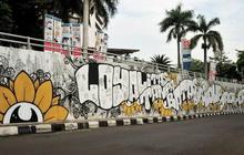 Ketika graffiti menyindir pekerja lupa diri