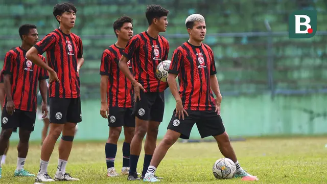 Latihan Arema