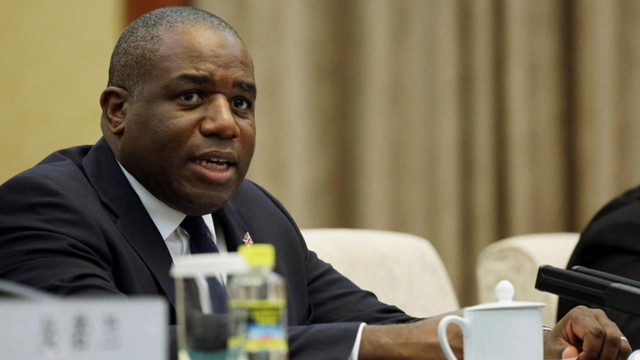 Menteri Luar Negeri Inggris untuk Urusan Luar Negeri, Persemakmuran, dan Pembangunan David Lammy MP (Dok. AFP).