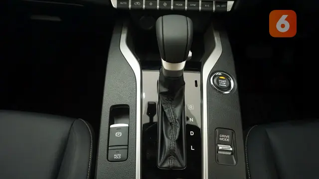 Mitsubishi XForce