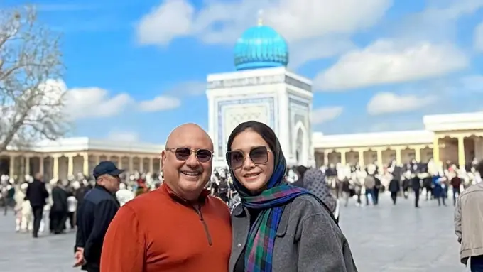 Romantisnya Liburan Maia Estianty dan Irwan Mussry ke Uzbekistan, Tampil Santun Sambil Jinjing Tas Rp19 Jutaan