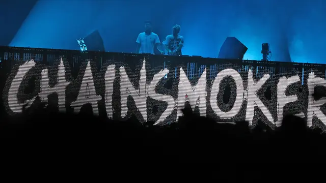 The Chainsmokers