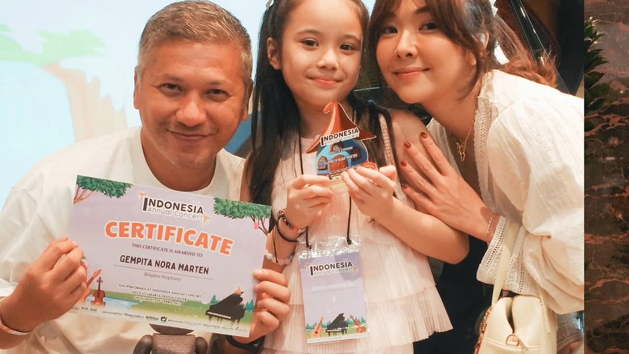 4 Potret Performance Stage Gempi Lulus Les Vokal dan Piano, Bikin Bangga Gading dan Gisel