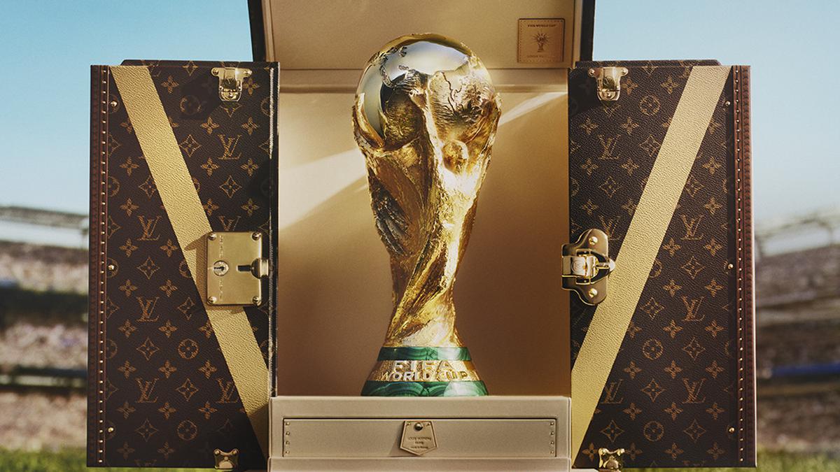 Mewahnya Trophy Trunk Piala Dunia 2026 Rancangan Louis Vuitton