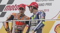 Dani Pedrosa - Valentino Rossi ( EPA/Ahmad Yusni)