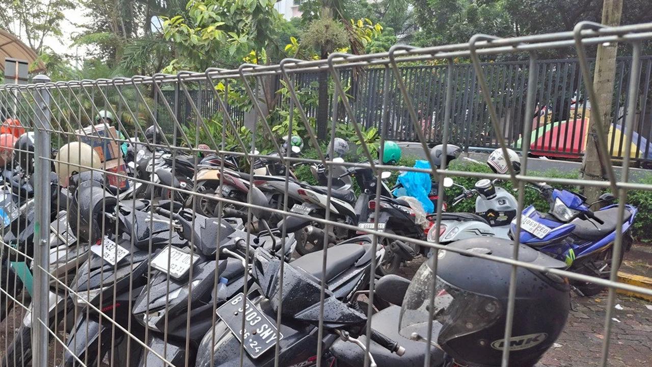 Lokasi Parkir Khusus Ojol di Mal