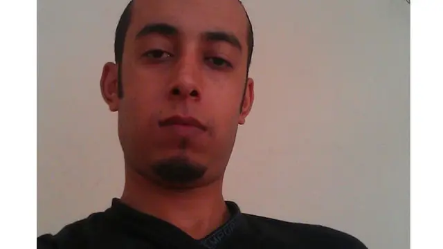 Pencuri selfie 2