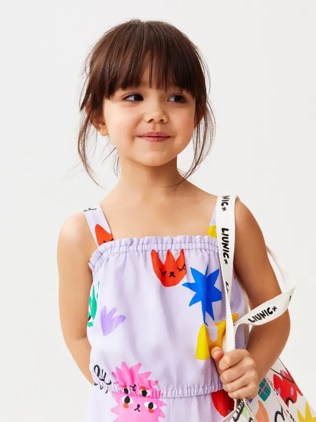 Kolaborasi H&M terbaru dengan ilustrator Indonesia, Liunic untuk pakaian anak