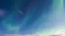 Pemandangan saat aurora borealis menghiasi langit Reinfjorden di Reine, di Kepulauan Lofoten, Lingkaran Arktik (8/9). Aurora menampilkan banyak warna, tetapi yang paling sering muncul adalah warna hijau muda dan pink. (AFP Photo/Jonathan Nackstrand)