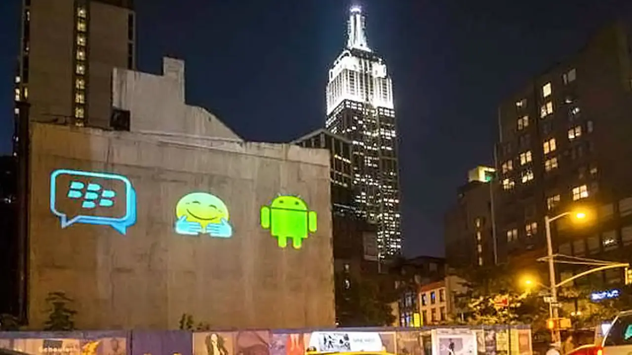 android-131022b.jpg