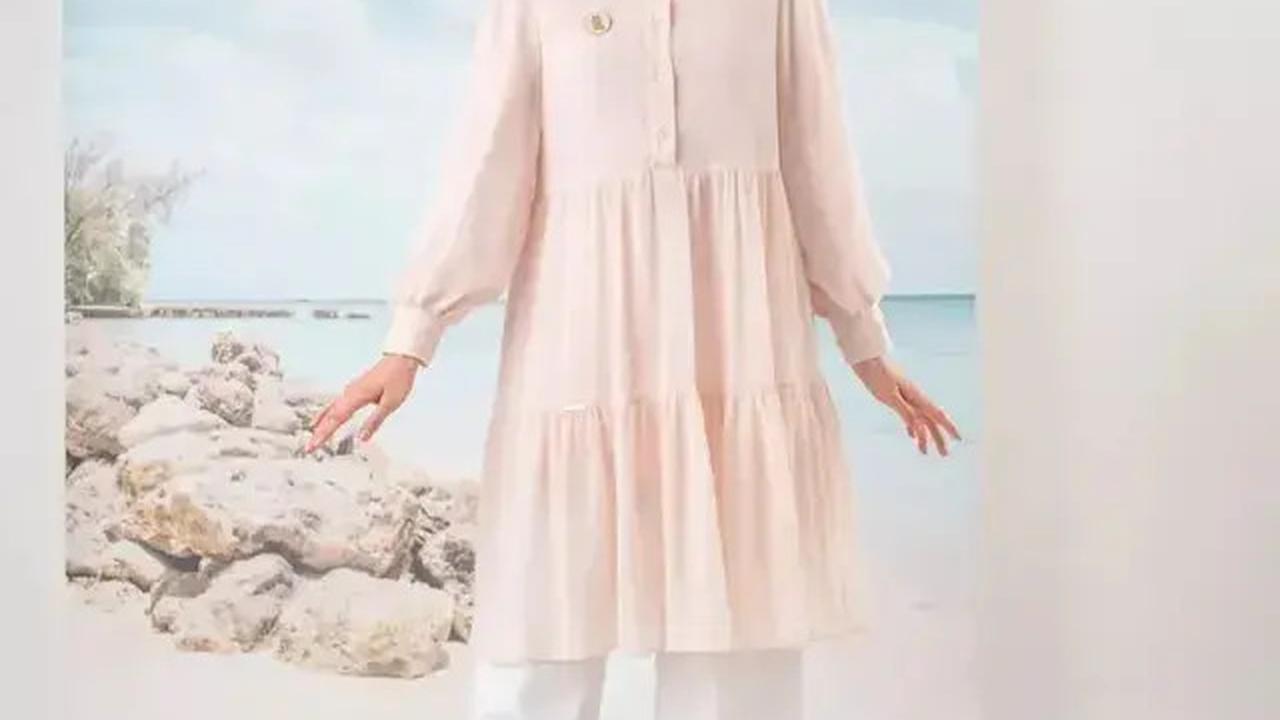 7 Model Baju Tunik Terbaru 2025 untuk Wanita Berhijab, Tampil Modis dan Anggun