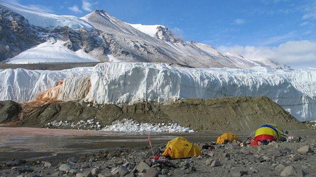 Fakta Terbaru Air Terjun Darah