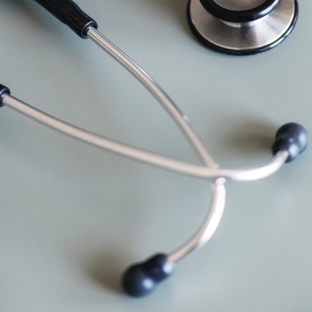 Stetoskop Dokter Terkontaminasi Bakteri Pasien Kena Infeksi