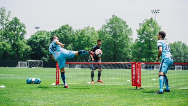 Manchester City main bola tenis