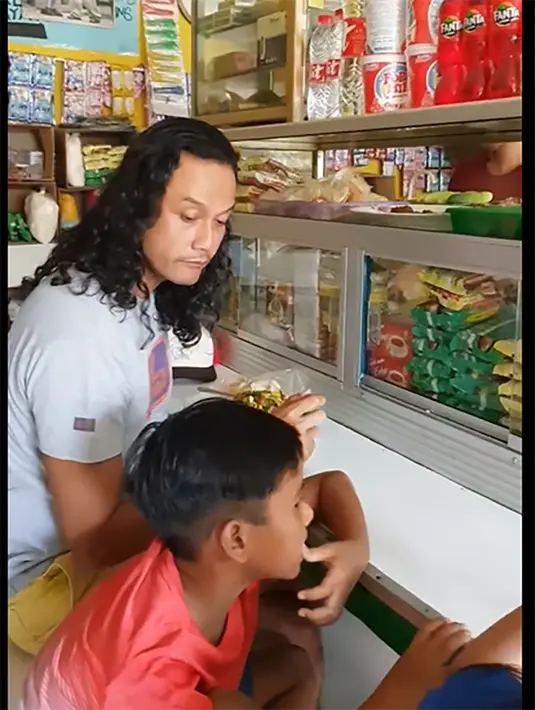 [Instagram/dwisasono]