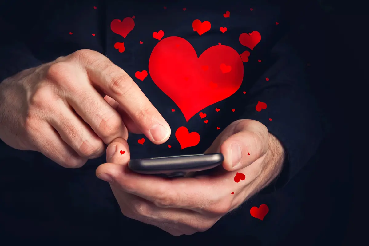 Kencan Online Kencan di Dunia Maya Pacaran di Internet