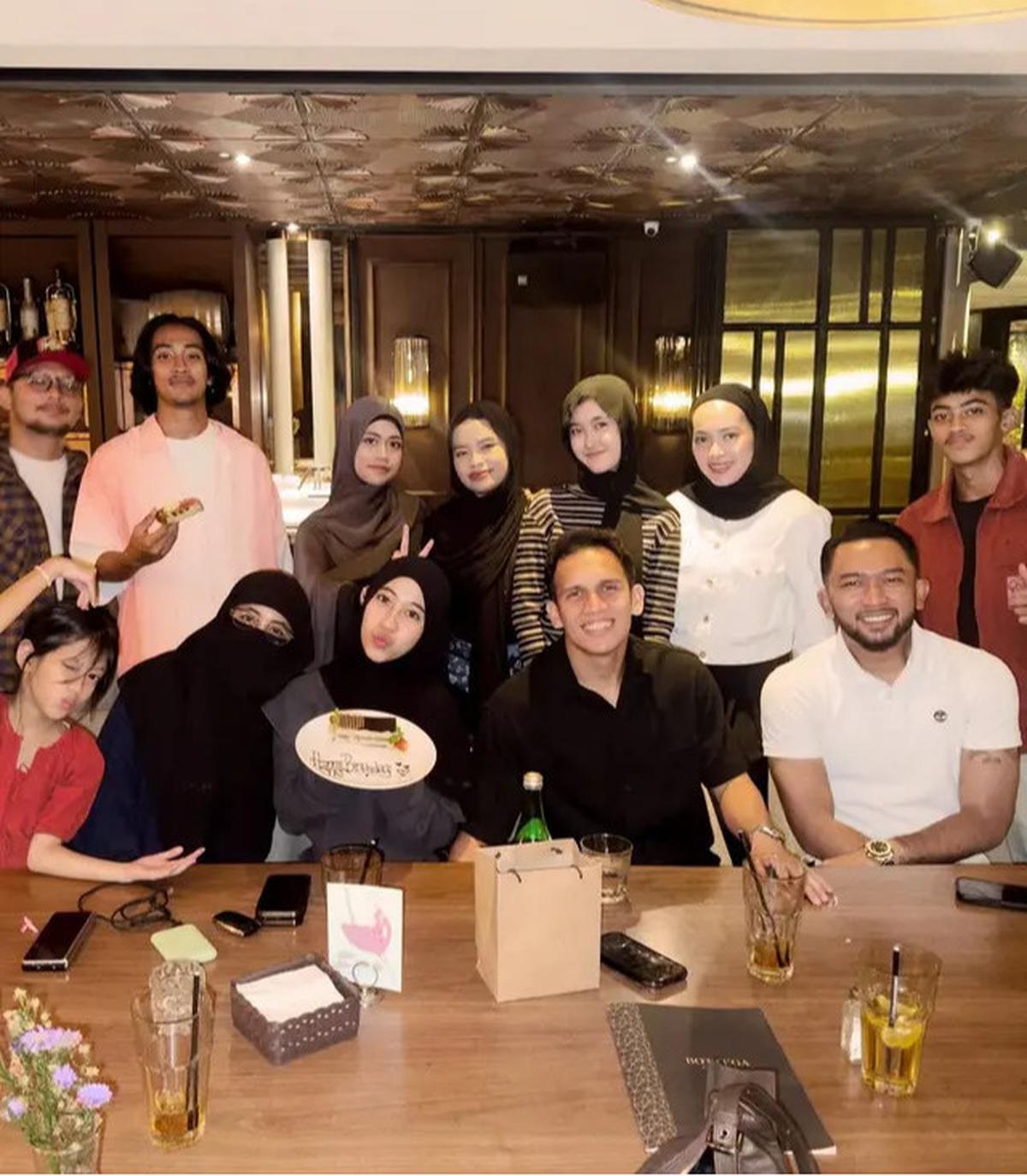 5 Potret Adiba Khanza dan Egy Maulana pada Momen Spesial, Kompak Tampil Simpel dan Elegan