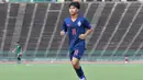 Chatmongkol Rueangthanarot, pemain milik Chonburi FC yang telah tampil 3 kali dari 4 laga Timnas Thailand U-22 di SEA Games 2023 dengan torehan 3 assist ini juga memiliki nilai pasar sebesar 250 ribu euro atau setara Rp4,03 miliar. (@fathailandofficial)
