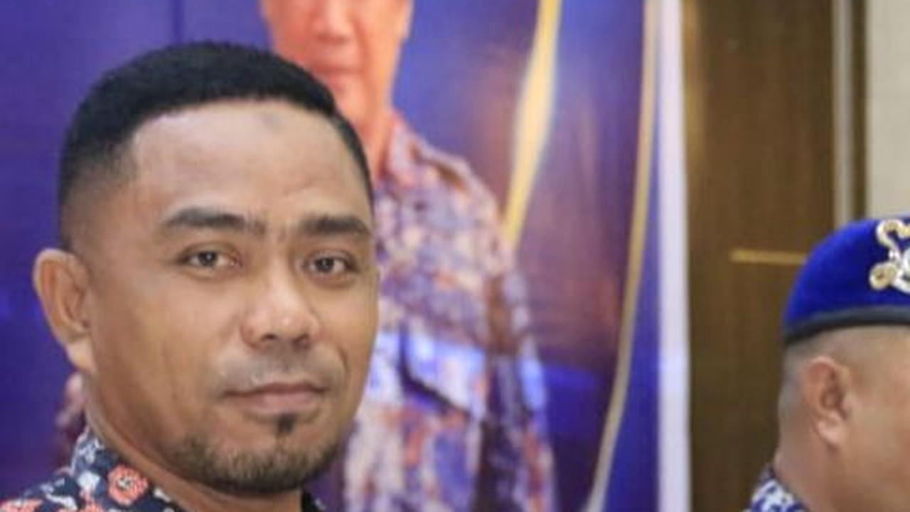 Bupati Taliabu Terima Penghargaan dari Polda Maluku Utara